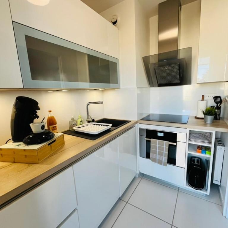 De la mer à la ville - One-Bedroom Apartment - 3