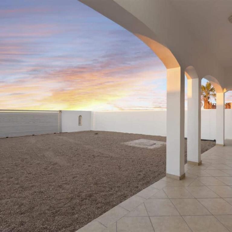 Beautiful & Quiet Oceanview Home Casa Beltran - Apartment - 5