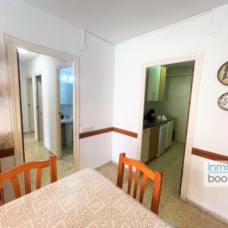 Beach Pineda 3 ,climatizado, piscina y playa - Three-Bedroom Apartment with View - 16