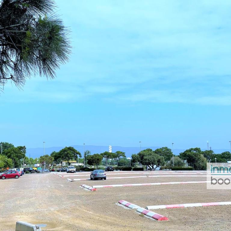 Beach Pineda 3 ,climatizado, piscina y playa - Three-Bedroom Apartment with View - 26