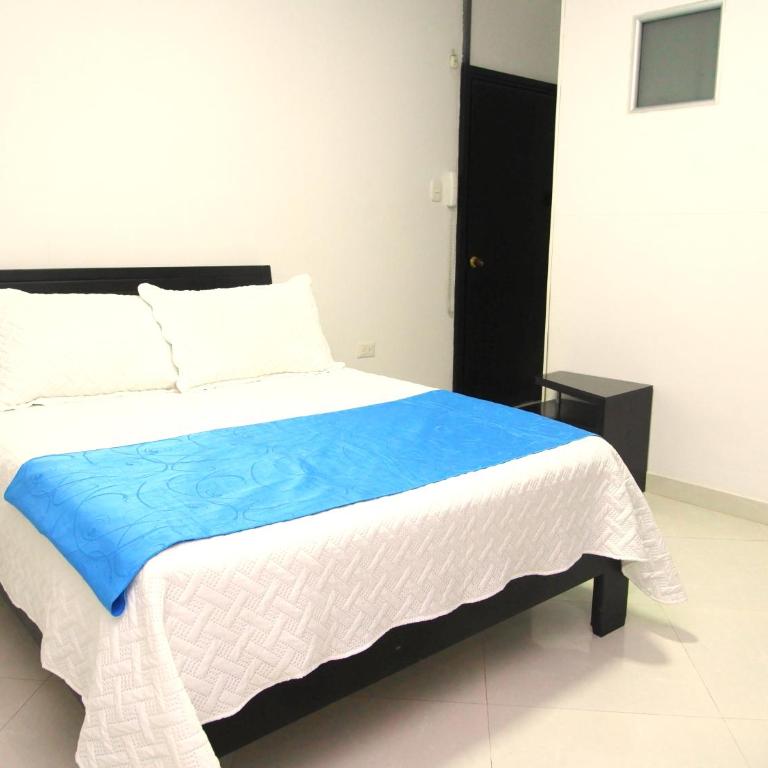 Hotel Colombia - Apulo - Habitación Doble Deluxe con balcón - 4