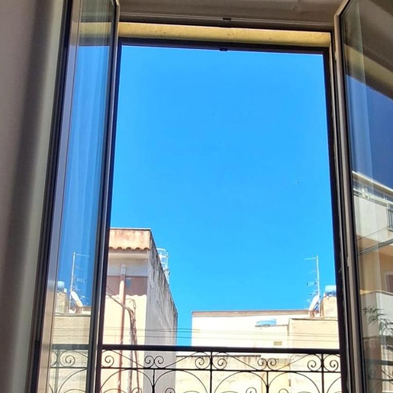 Mazzini House - Studio with Balcony - 21