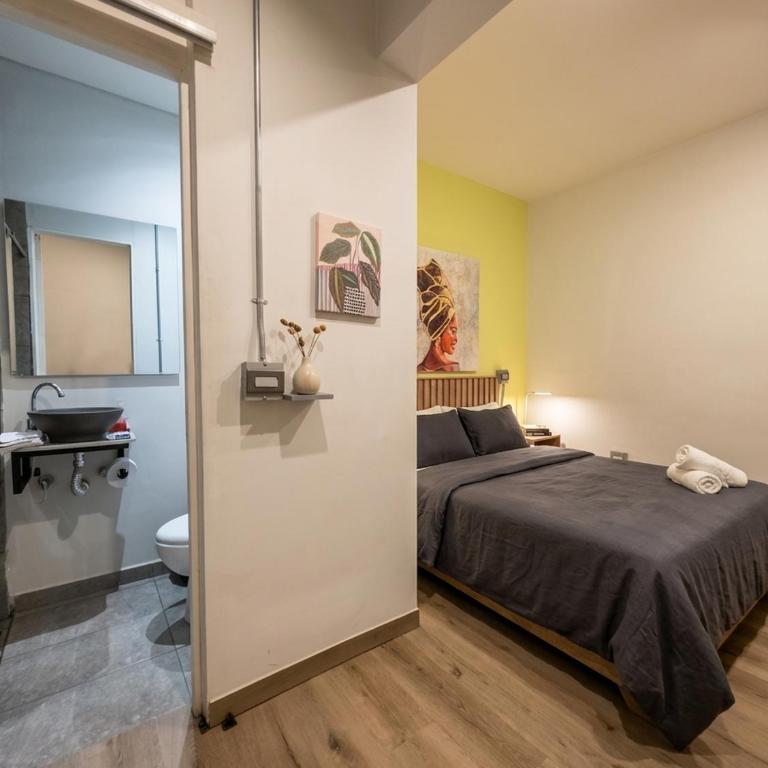Chill Coral Loft 2BR WC AC Kitchen in Laureles - Apartamento de 2 dormitorios - 4