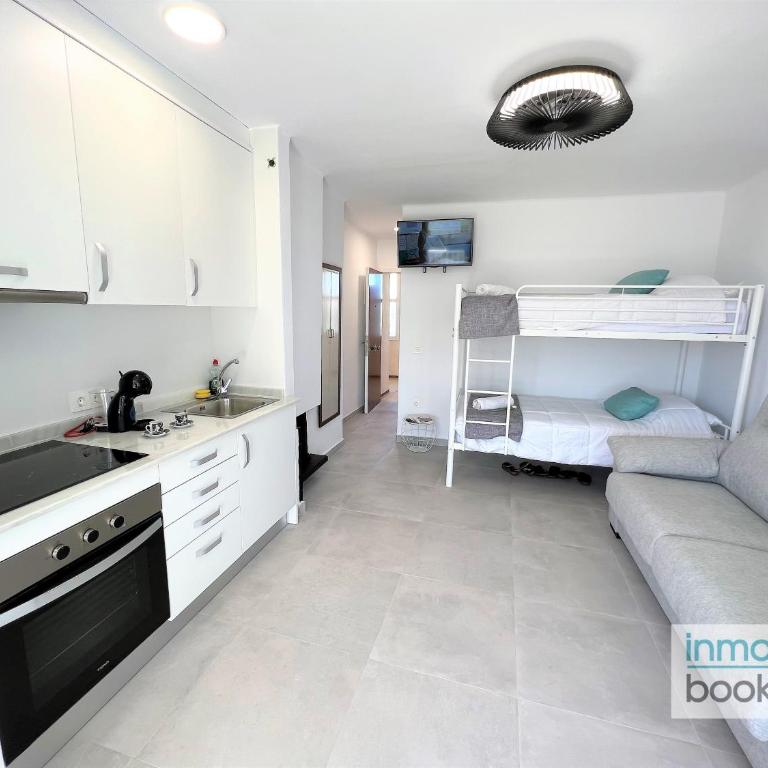 Ancora Beach Pineda 5 - Studio with Terrace - 10