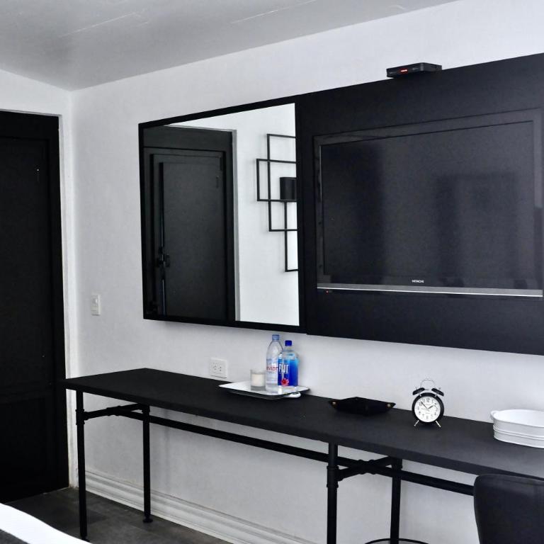 Las Casas B&B Boutique Hotel, Spa & Restaurante Cuernavaca - Habitación con cama extragrande. - 5