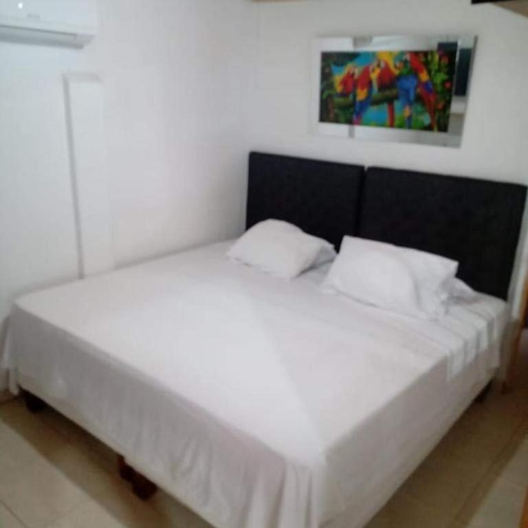 Cabaña Playera # 42 - La Boquilla - Five-Bedroom House - 4