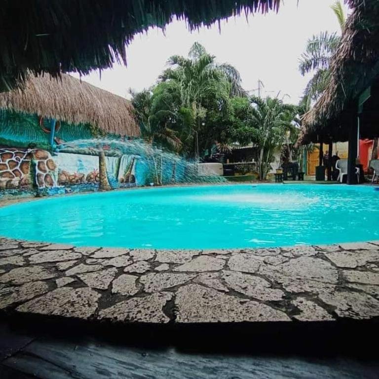 Cabaña Playera # 42 - La Boquilla - Five-Bedroom House - 17