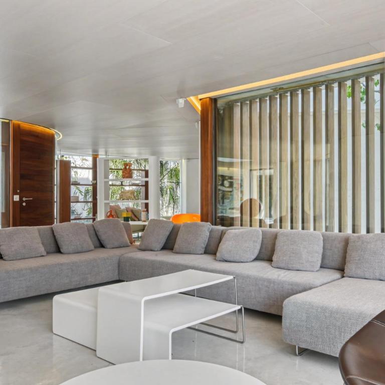 Casa Torus Luxury Design Villa with Private SPA & Cinema - Villa - 9