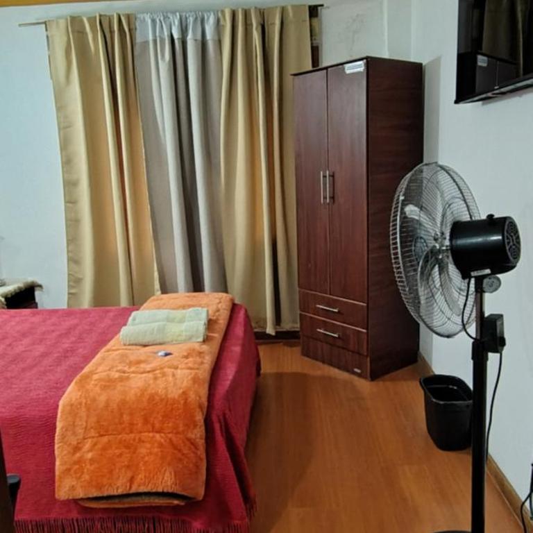 Hostal La Caleta - Large Single Room - 5
