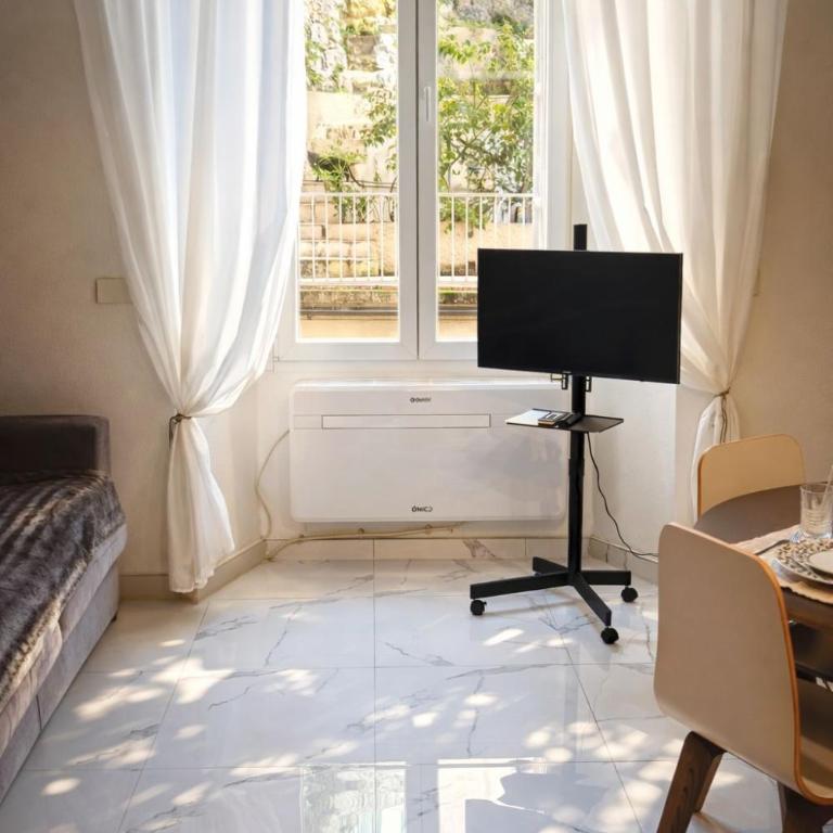 Apartment 1 min to Beach Near Monaco - Air Conditioning WiFi - Appartamento con 1 Camera da Letto - 4