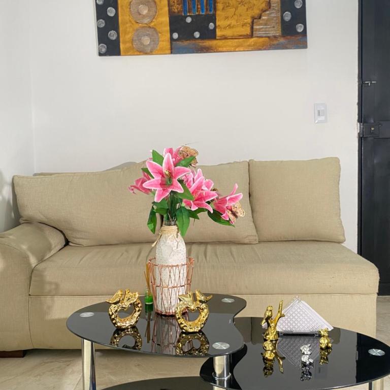 Acogedor loft con vista panorámica en Medellín - Three-Bedroom Apartment - 15