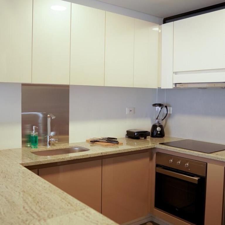 Luxury Loft Rooftop Pool & Gym Prime Bogota Location Near Monserrate & Museums - One-Bedroom Apartment - 26