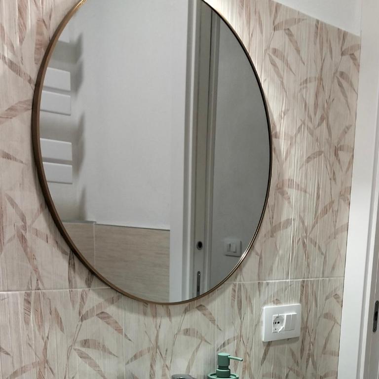 La casetta di Tommy e Vitto in pieno centro a Sanremo bilocale 4 posti letto - Appartamento con 1 Camera da Letto - 9