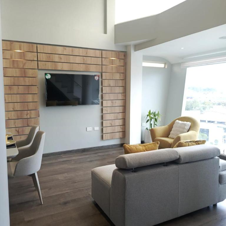 Kyrios penthouse loft - Two-Bedroom Apartment - 7