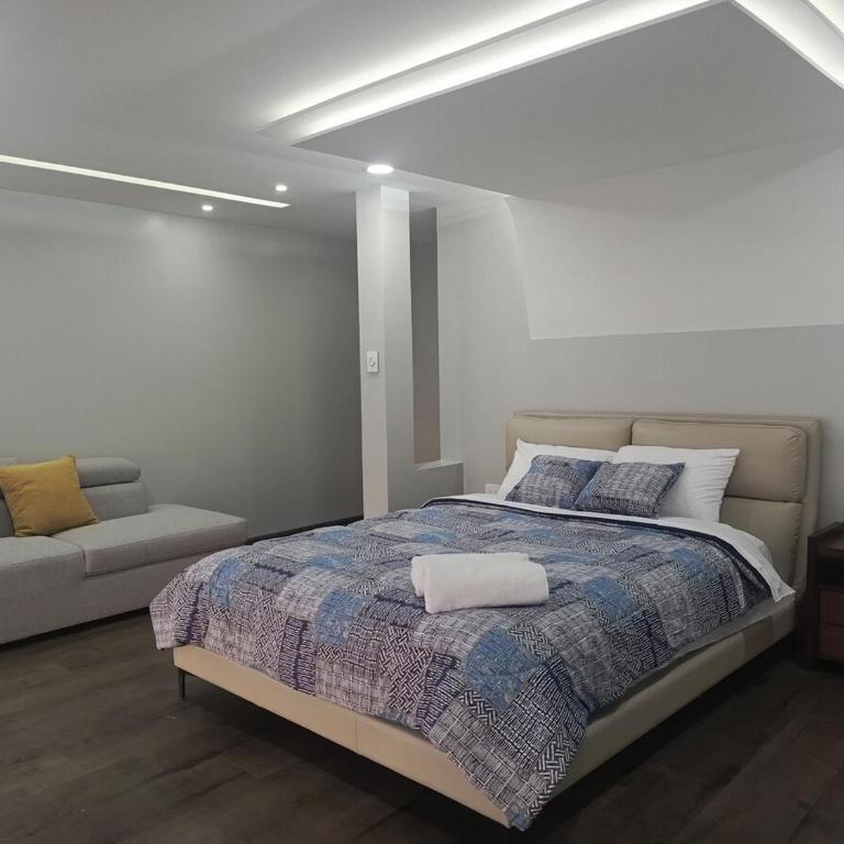 Kyrios penthouse loft - Two-Bedroom Apartment - 20
