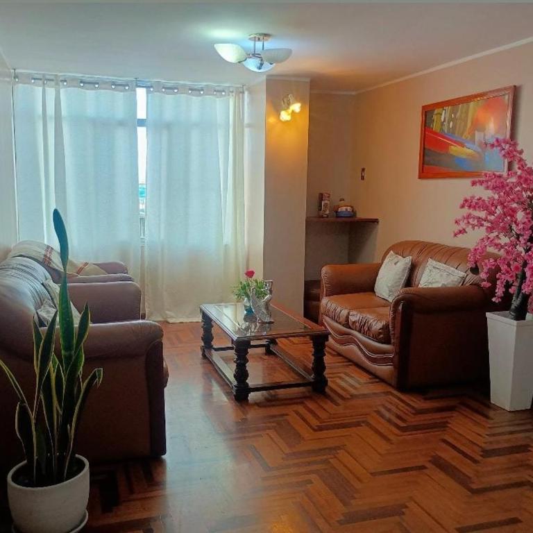 Departamento privado en Lima - Two-Bedroom Apartment - 6
