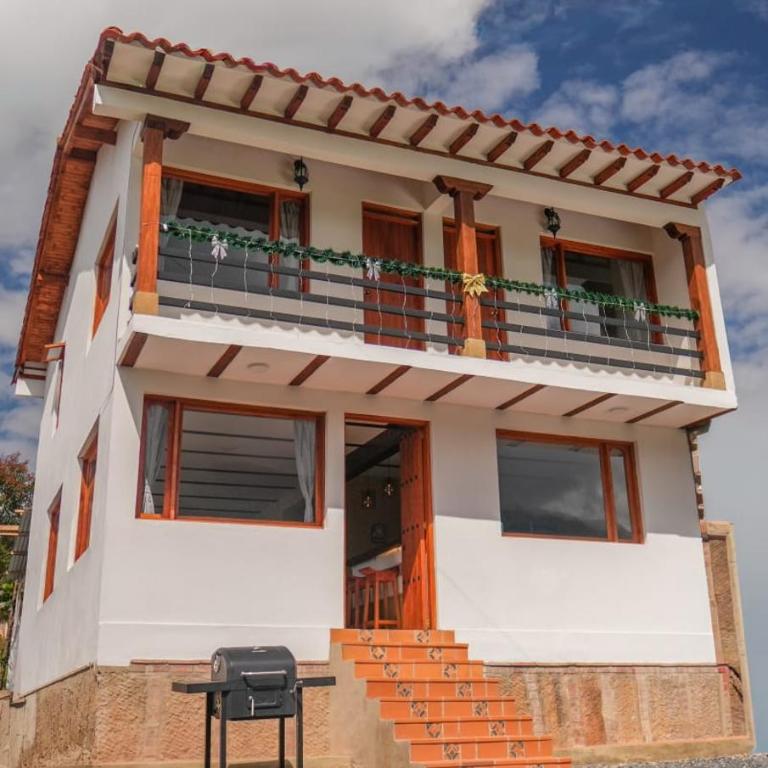 Villa Estelita - Three-Bedroom Apartment - 1