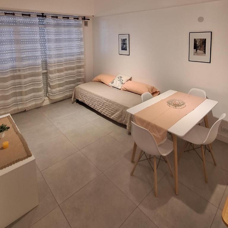 Residencia San Martin - 2 ambientes - Centro Mar del Plata - One-Bedroom Apartment - 9