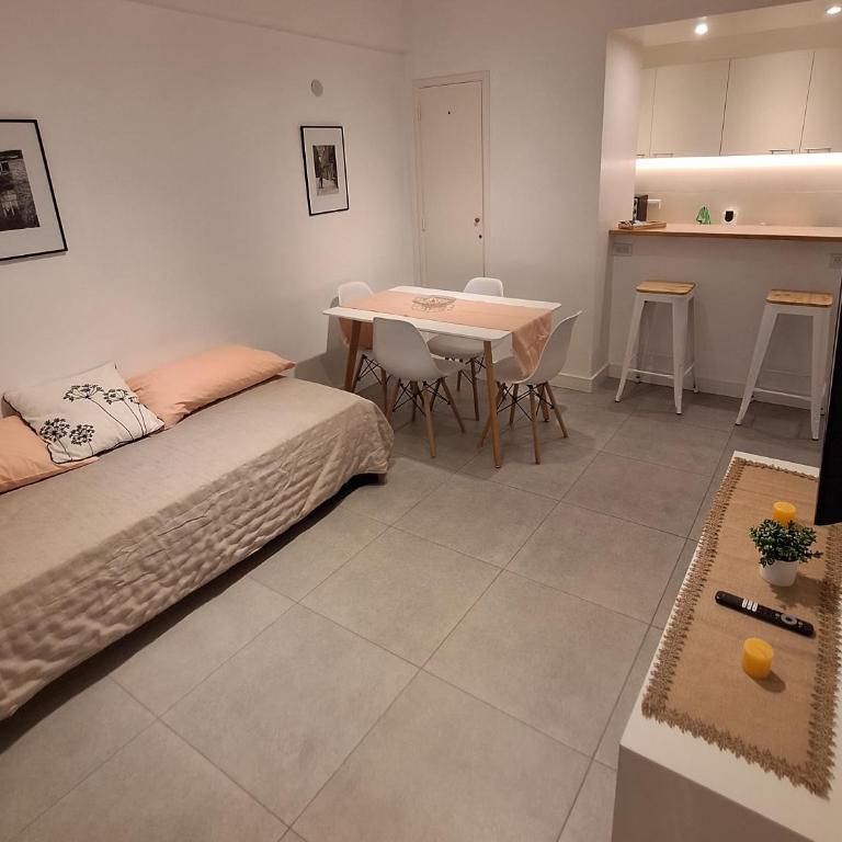 Residencia San Martin - 2 ambientes - Centro Mar del Plata - One-Bedroom Apartment - 8