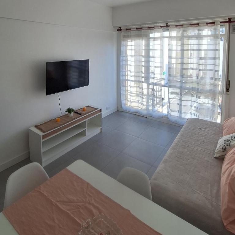 Residencia San Martin - 2 ambientes - Centro Mar del Plata - One-Bedroom Apartment - 7