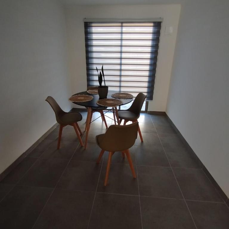 Talca arriendo alojamiento casa de 4 a 6 personas - Villa - 13