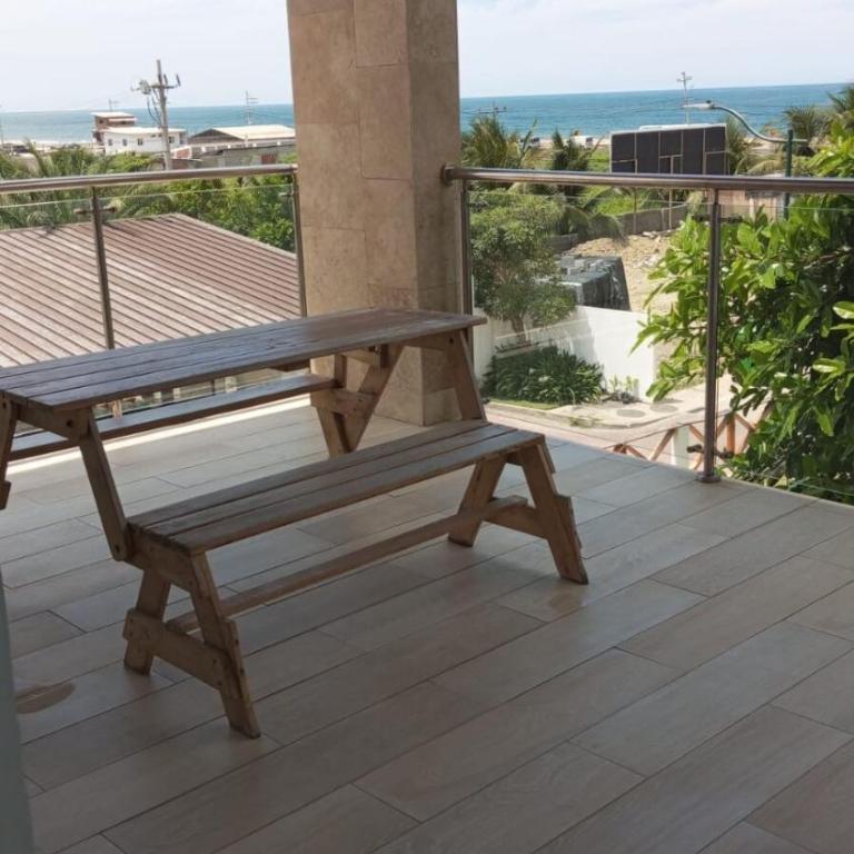Lighthouse House on the Beach, Jacuzzi and 24-7 Security - Three-Bedroom House - 17