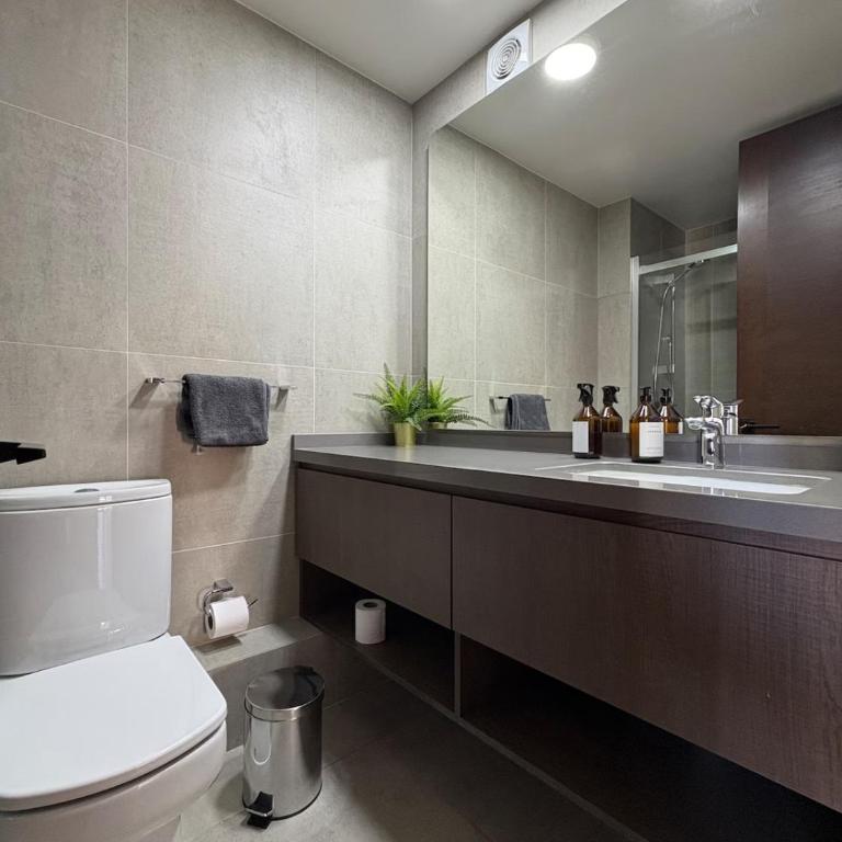 Departamento Home - Three-Bedroom Apartment - 17