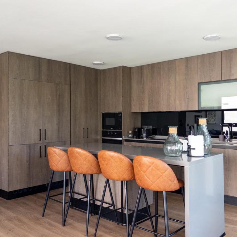Departamento Home - Three-Bedroom Apartment - 19