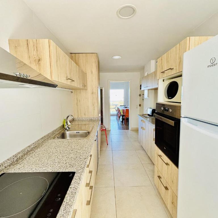 Apartamento con Terraza a 1 min de Playa Almadrava y Parking - ES-258-44 - Apartment - 15