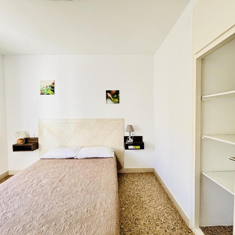 Apartamento con Terraza a 1 min de Playa Almadrava y Parking - ES-258-44 - Apartment - 18