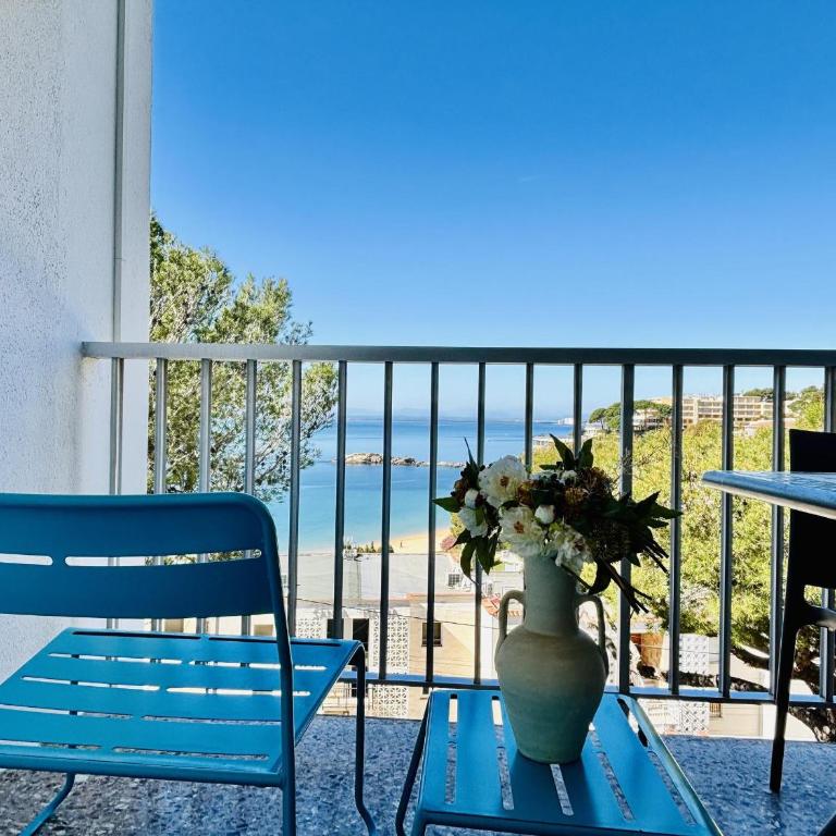 CORSARIO. Apartamento con Terraza a 1 min de la Playa de Almadrava - ES-258-70 - Apartment - 3