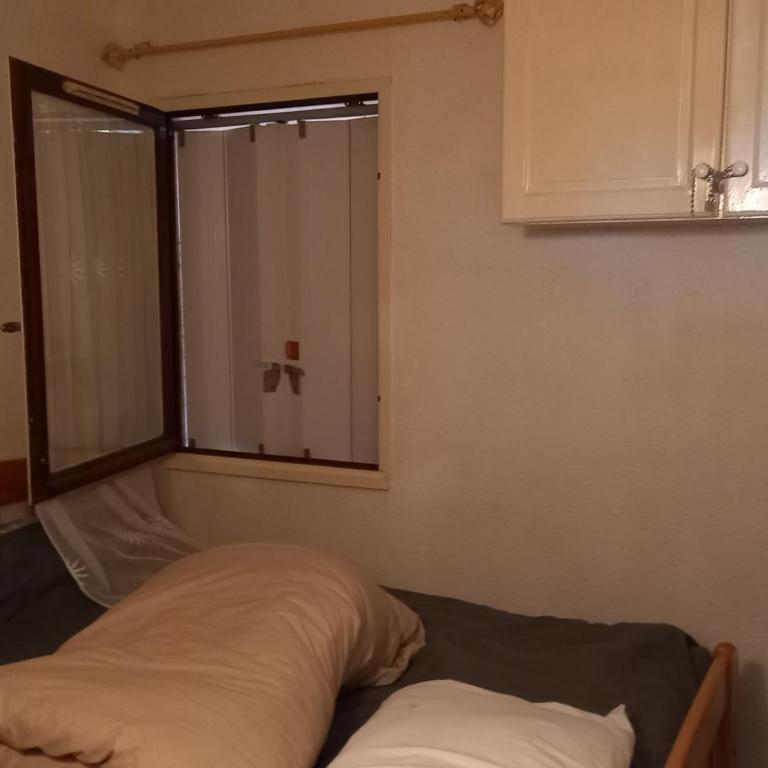 Charmant T2 avec Clim et Parking privé - Proche plage pour 4 pers - FR-1-472-215 - Apartment - 5