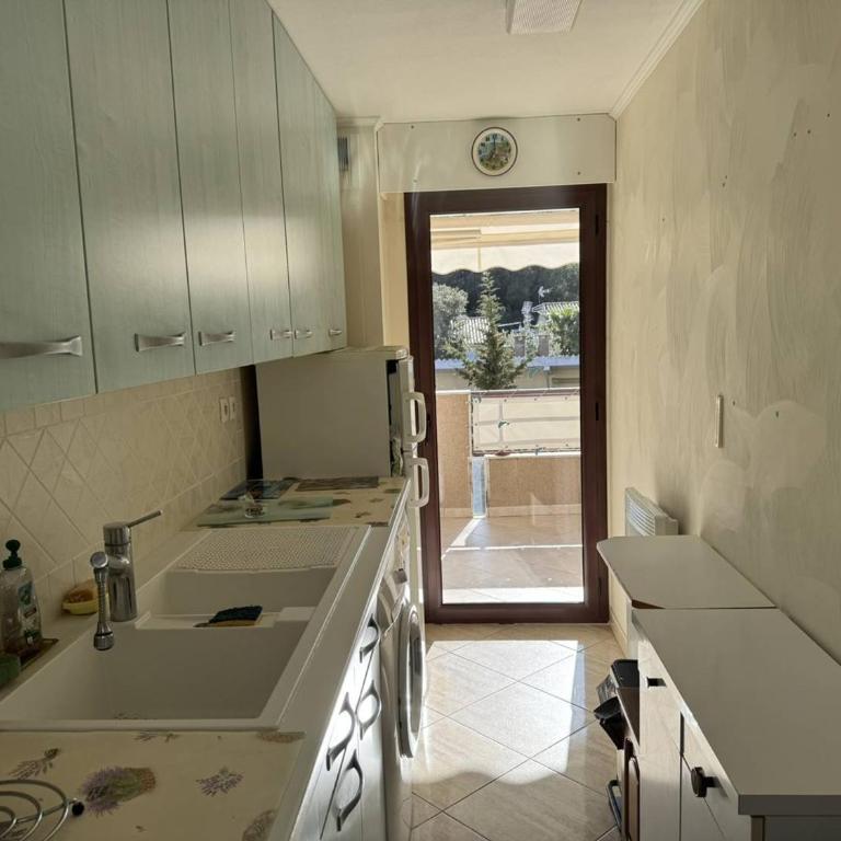 T2 avec clim à quelques minutes de la mer - FR-1-100-367 - Apartment - 12