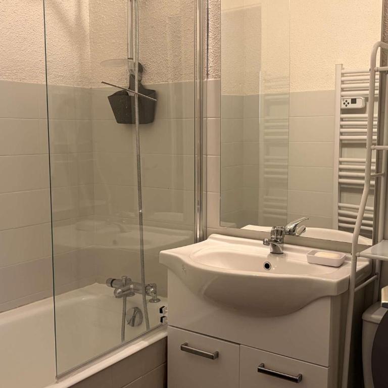 Appartement pratique proche remontées - 4 pers. - FR-1-572-354 - Appartamento - 3