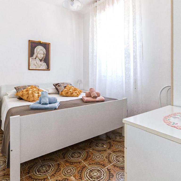 Cozy Home In S Maria Del Focallo With Wifi - Maison de Vacances 3 Chambres - 2