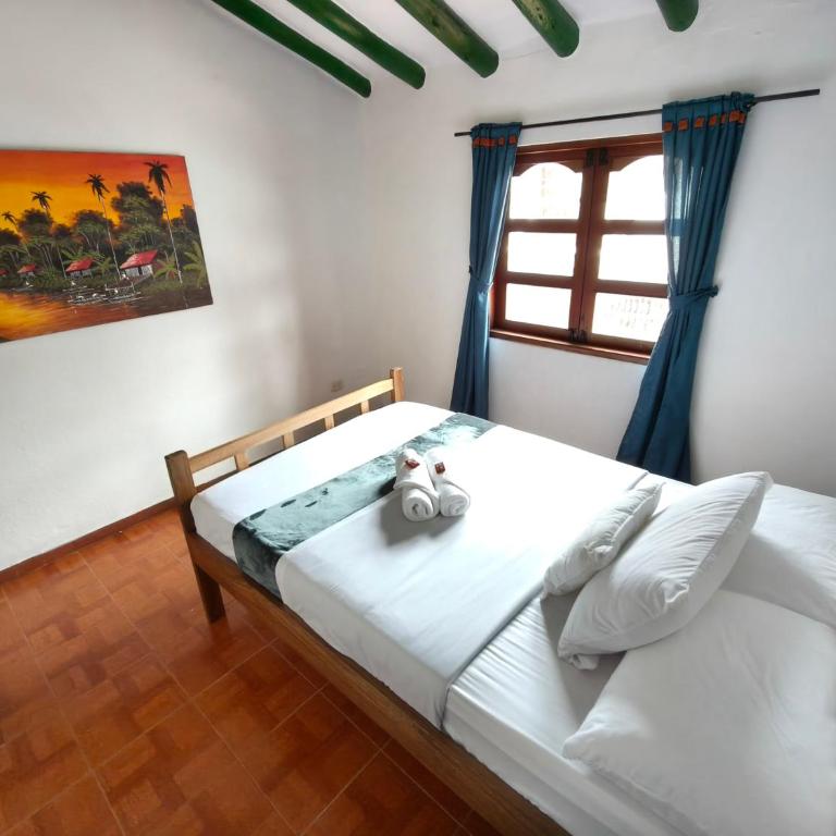 Roomii Hostel - Small Double Room - 2