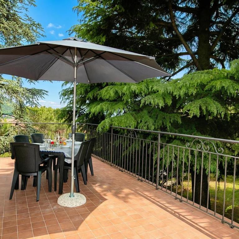 Villa Alberti Apt Emma 900m from Garda lake with Shared Garden - Happy Rentals - Appartamento con Terrazza - 15
