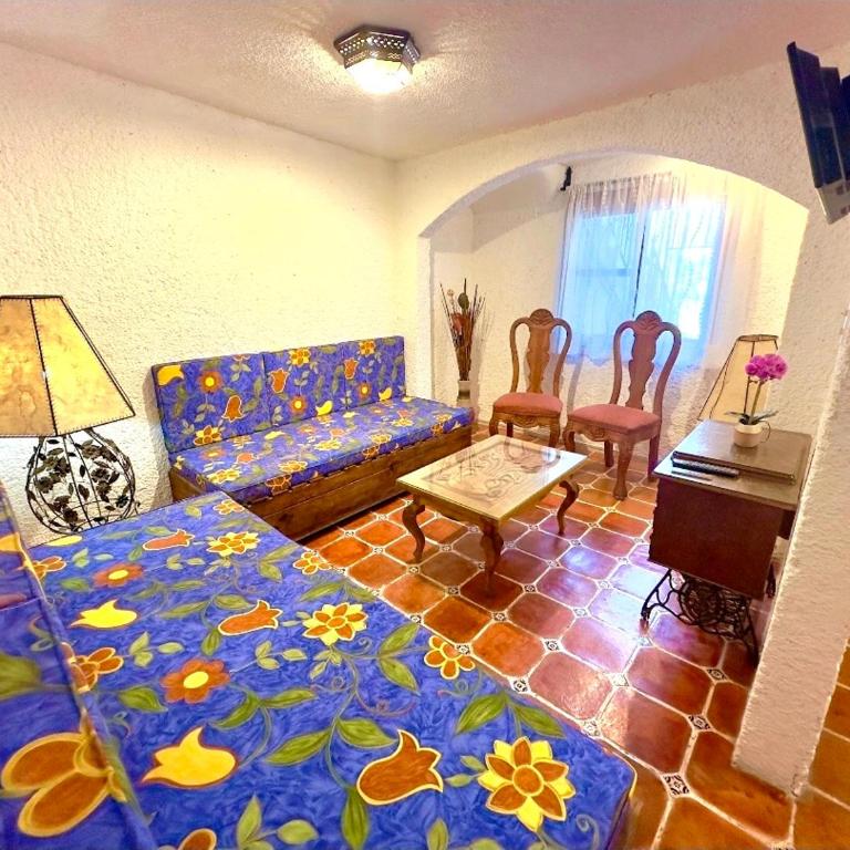 hermoso departamento colonial en planta baja - Apartamento de 1 dormitorio - 11