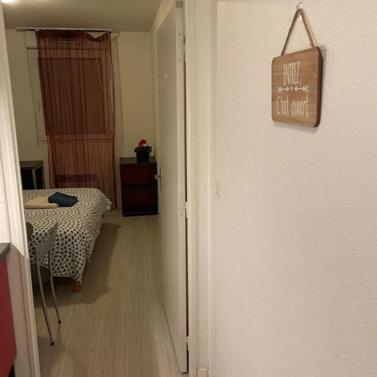 Bel appartement dans jolie résidence - Apartment mit 1 Schlafzimmer - 24