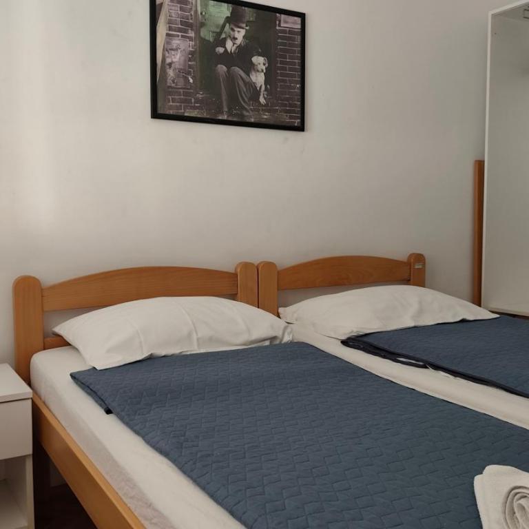 IN Home Apartment - Apartment with Balcony - 6