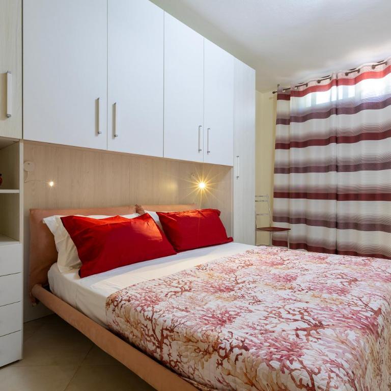 Alghero Villa Maestrale con veranda coperta giardino 4 camere 3 bagni - Casa Vacanze con 4 Camere da Letto - 73