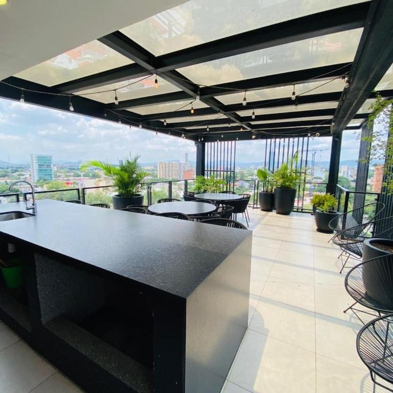 Hidden Oasis in Americana - Apartamento de 1 dormitorio - 3