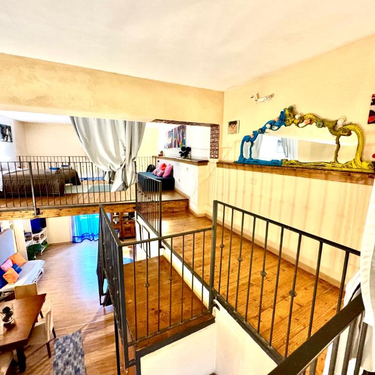 Sakè Art Loft at the Dome - Studio - Split Level - 19