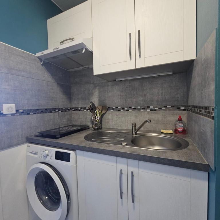 Studio 2 étoiles proche thermes avec parking - Appartamento con 1 Camera da Letto - 5