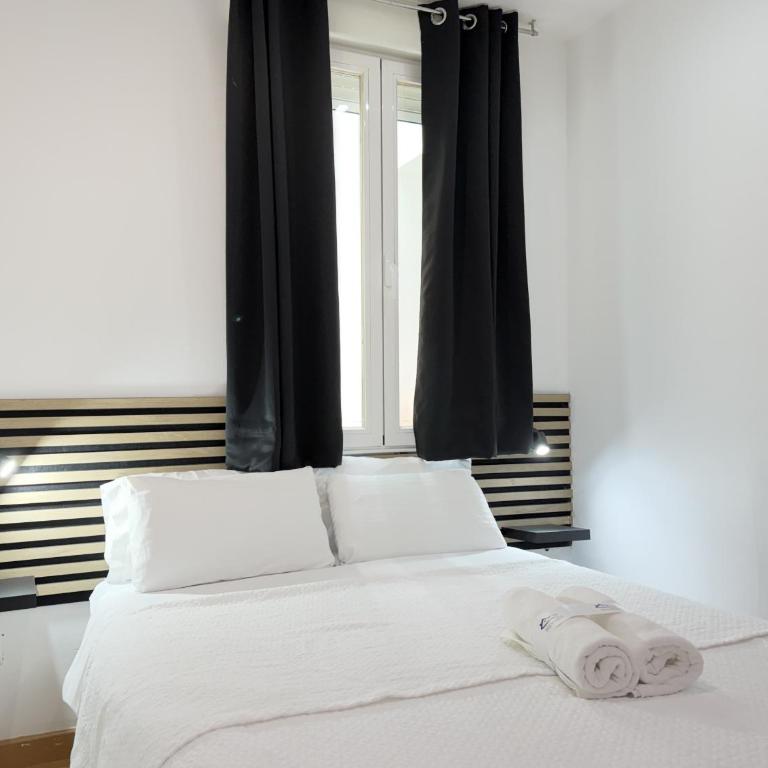 Apartamentos Day Madrid CALLAO II - Apartment - 12