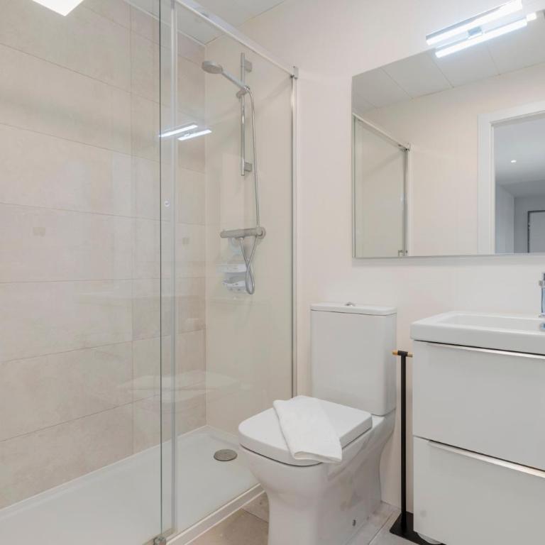 Luxury 3 BR Apartment with Terrace, pool & gym - Apartamento de 3 dormitorios - 9