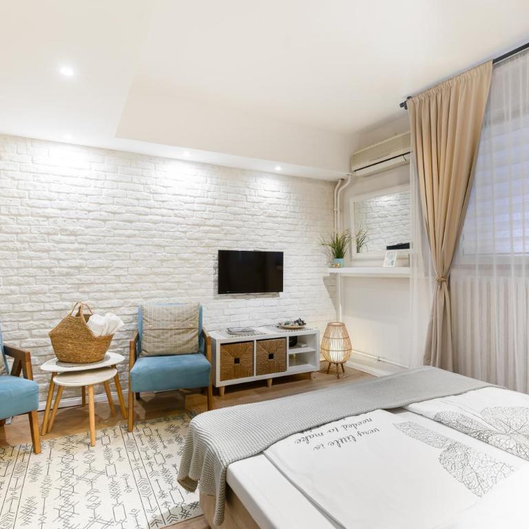 Cozy Haven - Comfort and parking near Clinical Center - One-Bedroom Apartment - 3