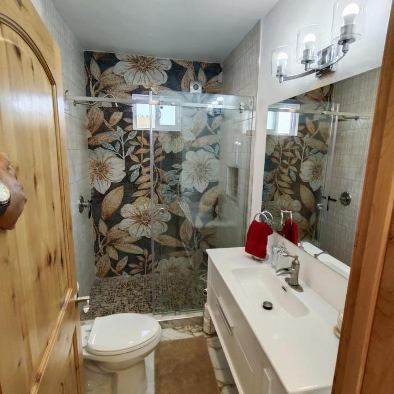 Casa Mona MODERN Beach Home - Vacation Home - 11