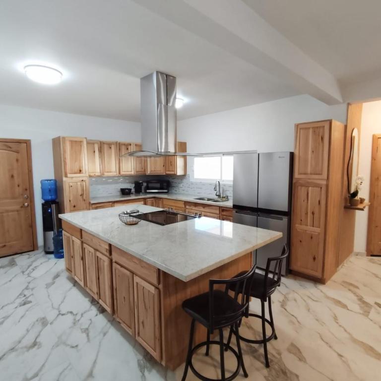 Casa Mona MODERN Beach Home - Vacation Home - 7