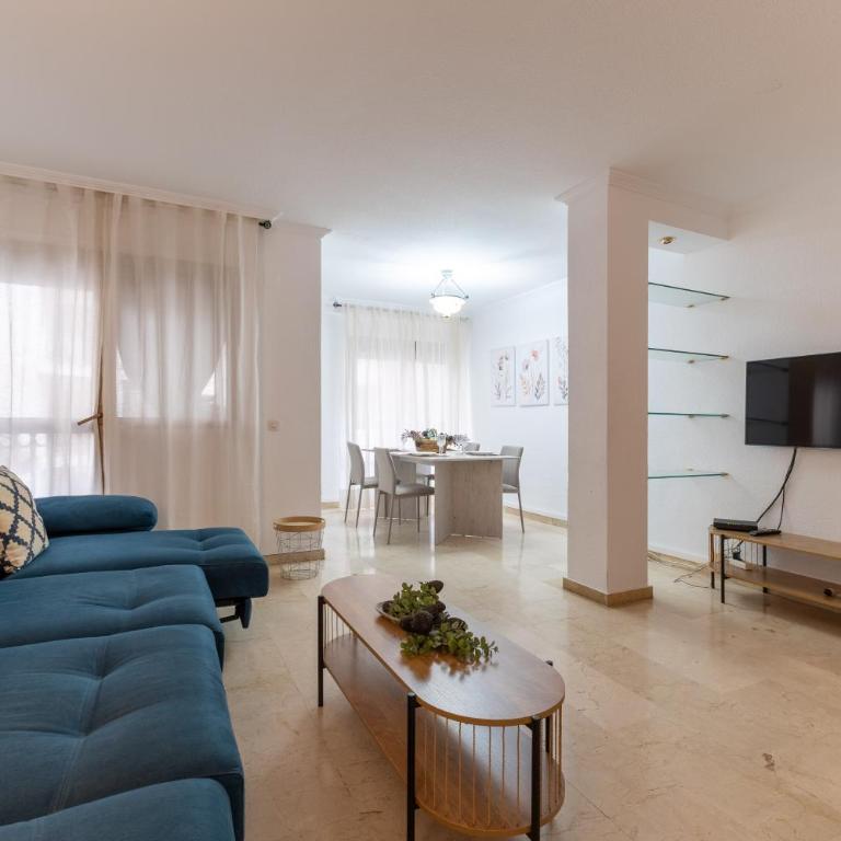 Apto Pasaje Gran Capitán - Apartamento - 15